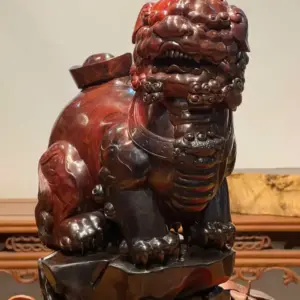 Tượng Nghê Gỗ Trắc Cao 40cm