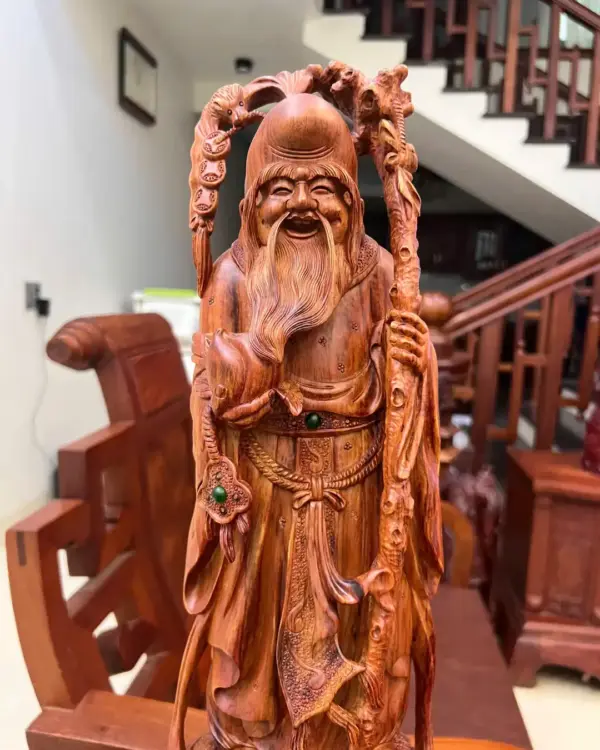 5_Cụ Thọ Tiên Gỗ Sưa Bắc Liền Khối Giá 6.400 Triệu Kích Thước Cao 54cm, Ngang 25cm, Sâu 18cm Tượng Cụ Thọ Tiên Gỗ Sưa Bắc Liền Khối Cao 54cm