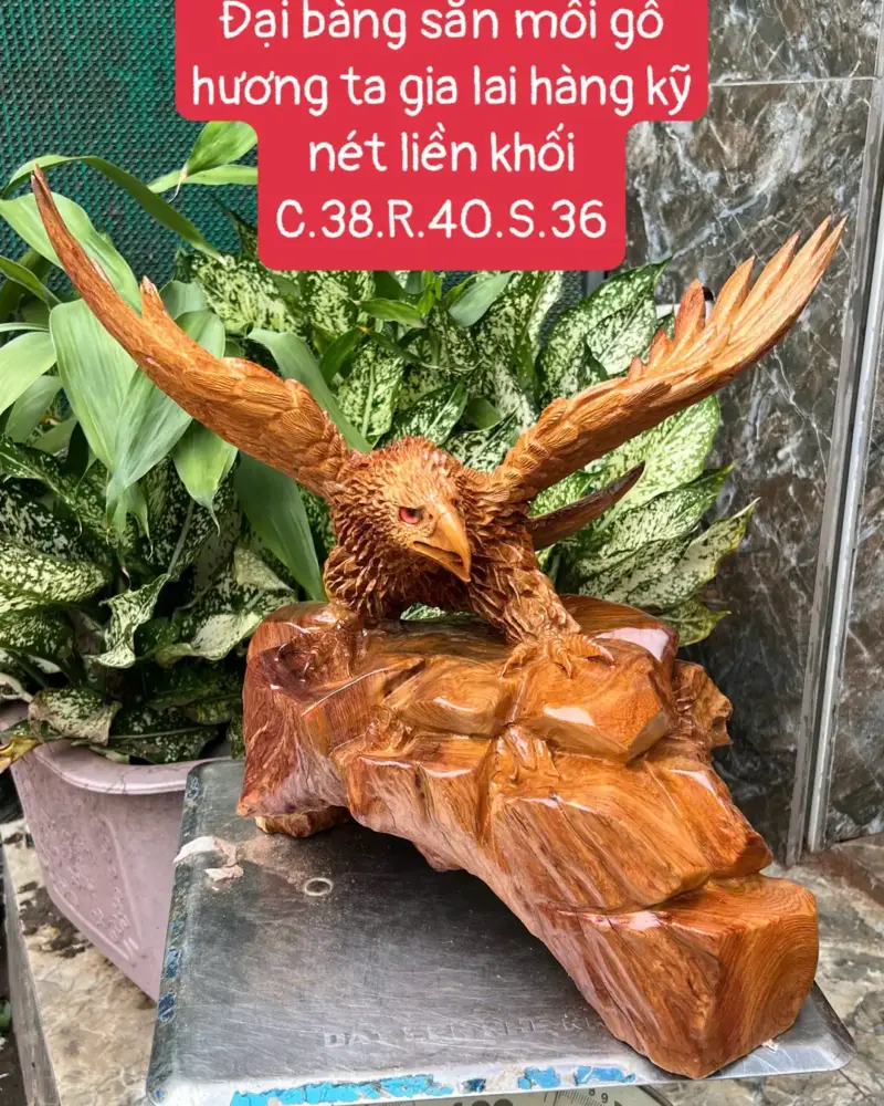 ai-bang-san-G5794-1 Tượng Đại Bàng Săn Mồi Gỗ Hương Ta Gia Lai Hàng Kỹ Nét Liền Khối G5794
