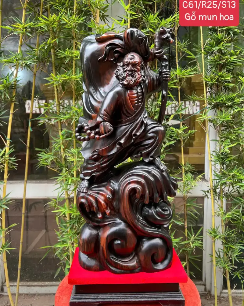 at-ma-bay-G5365-1 Tượng Đạt Ma Bay Gỗ Mun Hoa Liền Khối G5365