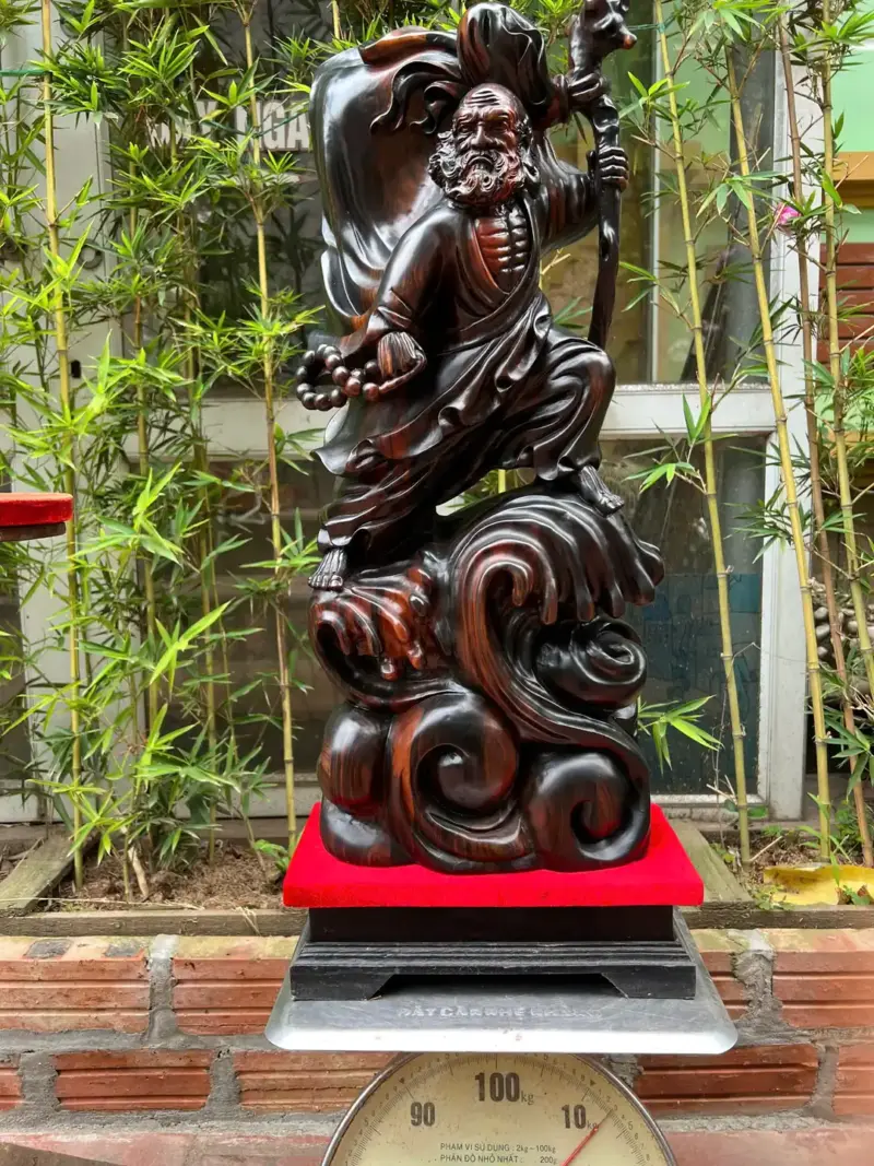 at-ma-bay-G5365-2 Tượng Đạt Ma Bay Gỗ Mun Hoa Liền Khối G5365