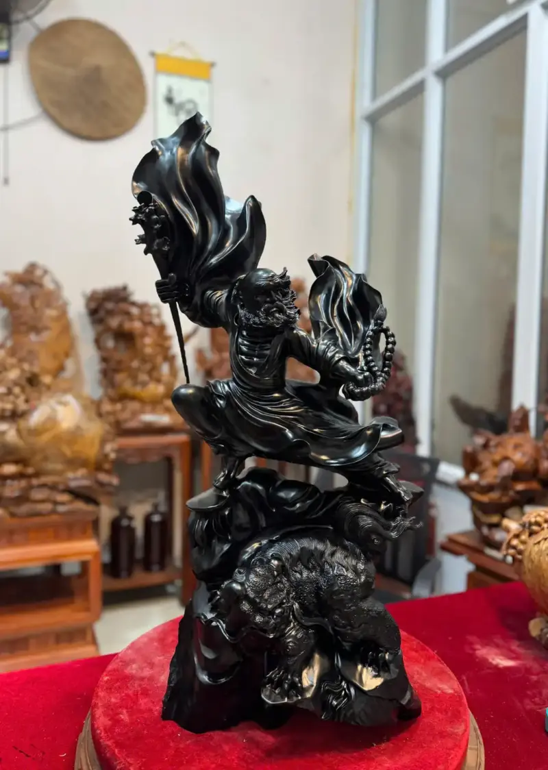 at-ma-mua-vo-thuan-nghe-go-mun-sung-G5371-3 Tượng Đạt Ma Múa Võ Thuần Nghê Gỗ Mun Sừng Hàng Đẹp Phiêu Liền Khối G5371