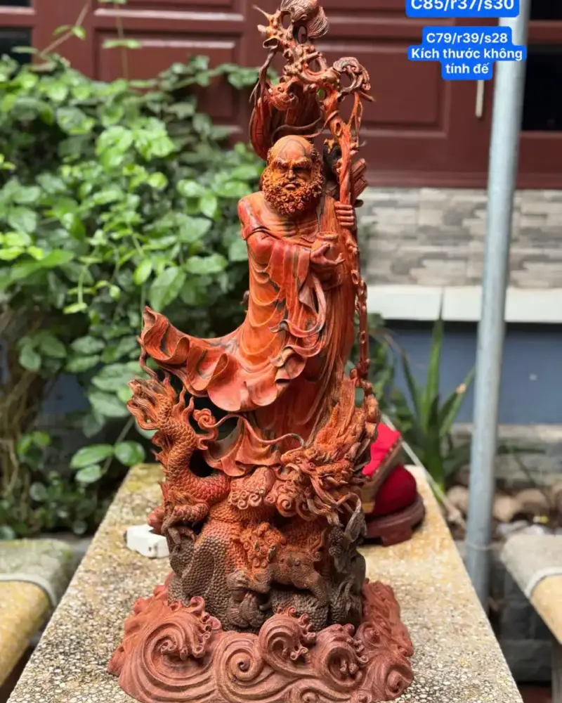 at-ma-ung-rong-go-trac-viet-G5392-1 Tượng Đạt Ma Đứng Rồng Gỗ Trắc Việt Liền Khối Hàng Kỹ Nét Vip G5392