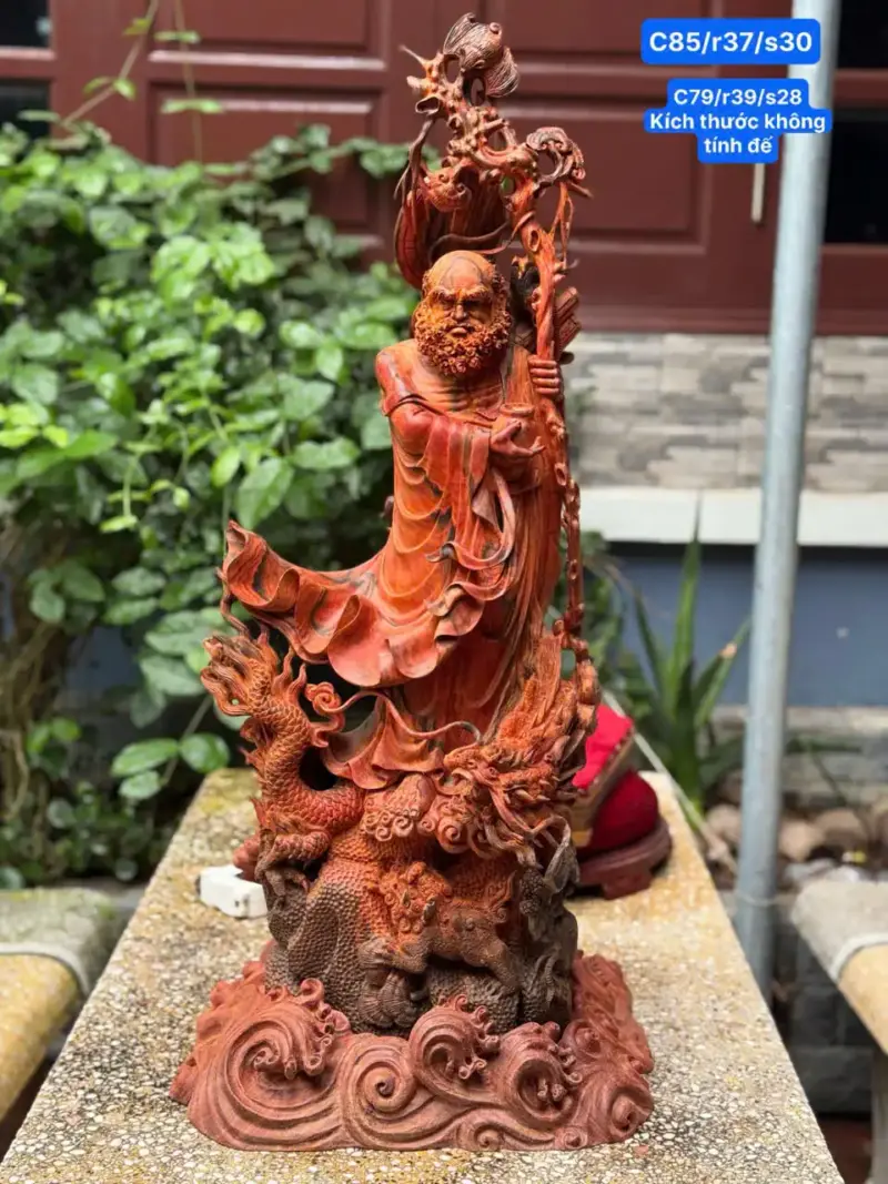 at-ma-ung-rong-go-trac-viet-G5392-1 Tượng Đạt Ma Đứng Rồng Gỗ Trắc Việt Liền Khối Hàng Kỹ Nét Vip G5392