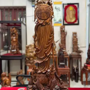 at-ma-ung-song-nghe-go-sua-hang-G5375-3 Tượng Đạt Ma Đứng Song Nghê Gỗ Sưa Hàng Kỹ Đẹp Liền Khối G5375