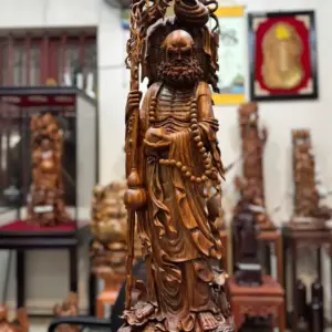at-ma-ung-song-nghe-go-sua-hang-G5375-7 Tượng Đạt Ma Đứng Song Nghê Gỗ Sưa Hàng Kỹ Đẹp Liền Khối G5375
