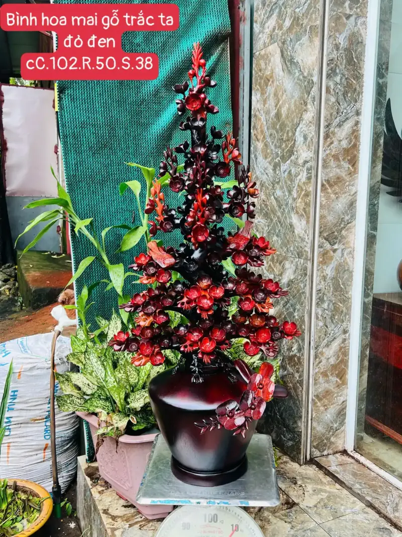 binh-hoa-mai-G5636-1 Bình Hoa Mai Gỗ Trắc Ta Đỏ Đen Hàng Kỹ Nét G5636