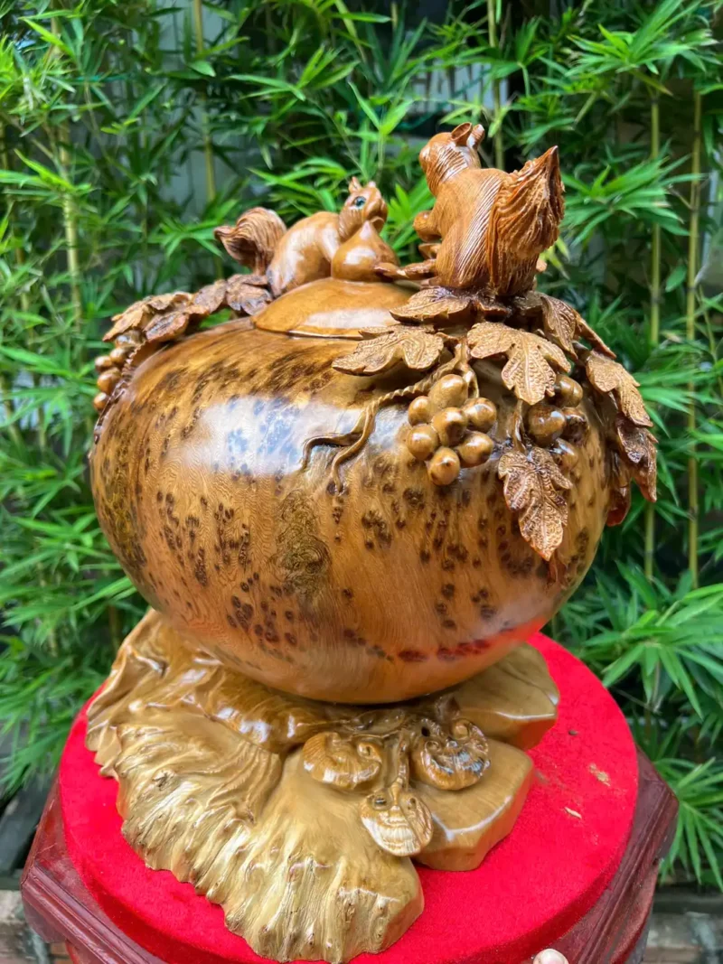 binh-phu-quy-G5926-2 Bình Phú Quý Nho Sóc Gỗ Nu Ngọc Am Thơm Liền Khối G5926