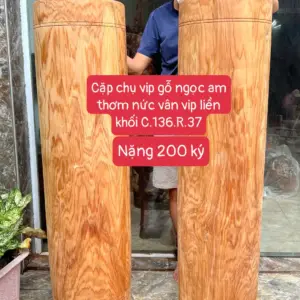 Cặp Trụ Gỗ Ngọc Am Thơm Nức Vân Vip Liền Khối G5642