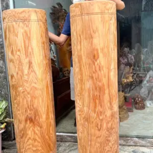 Cặp Trụ Gỗ Ngọc Am Thơm Nức Vân Vip Liền Khối G5642