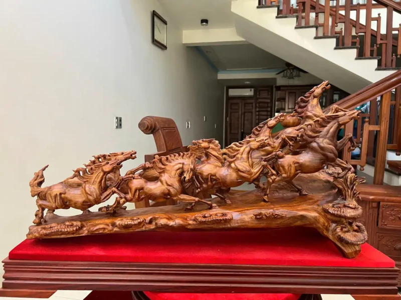 cau-bat-ma-G6277-2 Tượng Cầu Bát Mã Gỗ Sưa Bắc Liền Khối G6277