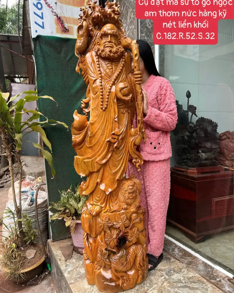 cu-at-ma-G5867-1 Tượng Cụ Đạt Ma Sư Tổ Gỗ Ngọc Am Thơm Nức Hàng Kỹ Nét Liền Khối G5867