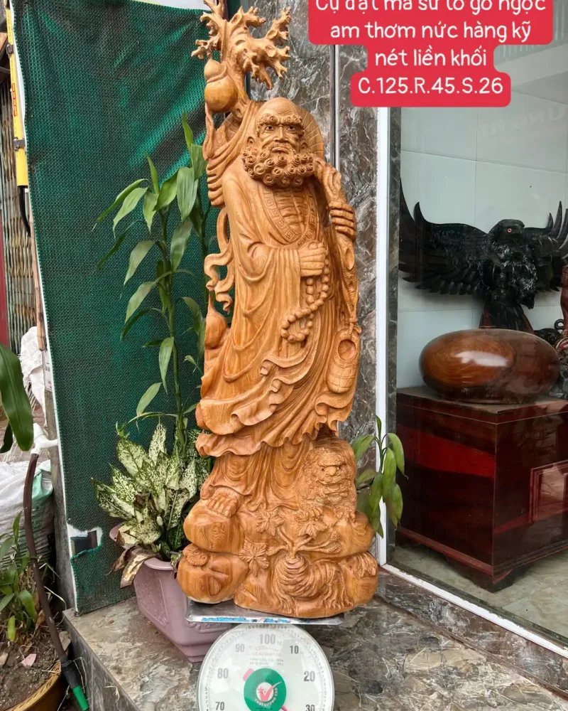 cu-at-ma-G5908-1 Tượng Cụ Đặt Ma Sư Tổ Gỗ Ngọc Am Thơm Nức Hàng Kỹ Nét Liền Khối G5908