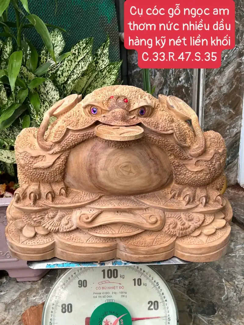 cu-coc-go-G5645-1 Tượng Cụ Cóc Gỗ Ngọc Am Thơm Nức Hàng Kỹ Nét Liền Khối G5645