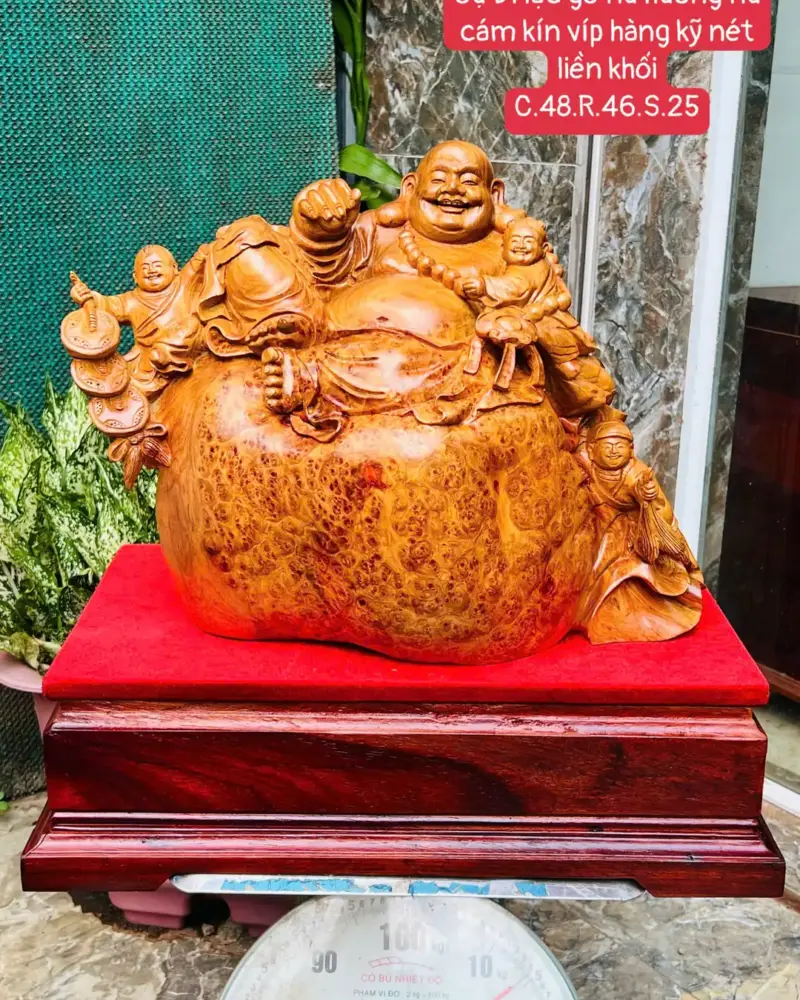 cu-di-lac-G5659-1 Tượng Cụ Di Lạc Gỗ Nu Hương Nu Cám Kín Hàng Kỹ Nét Liền Khối G5659