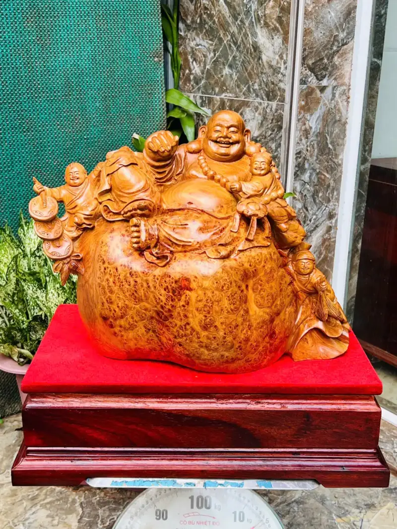cu-di-lac-G5659-2 Tượng Cụ Di Lạc Gỗ Nu Hương Nu Cám Kín Hàng Kỹ Nét Liền Khối G5659