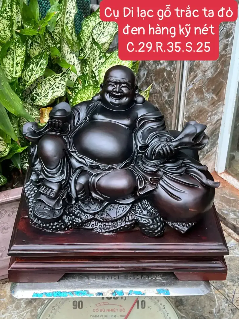 cu-di-lac-G5660-1 Tượng Cụ Di Lạc Gỗ Trắc Ta Đỏ Đen Hàng Kỹ Nét G5660