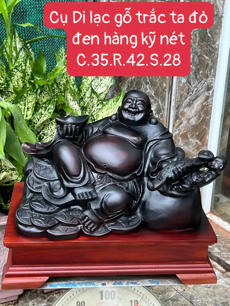 cu-di-lac-G5661-1 Tượng Cụ Di Lạc Gỗ Trắc Ta Đỏ Đen Hàng Kỹ Nét G5661