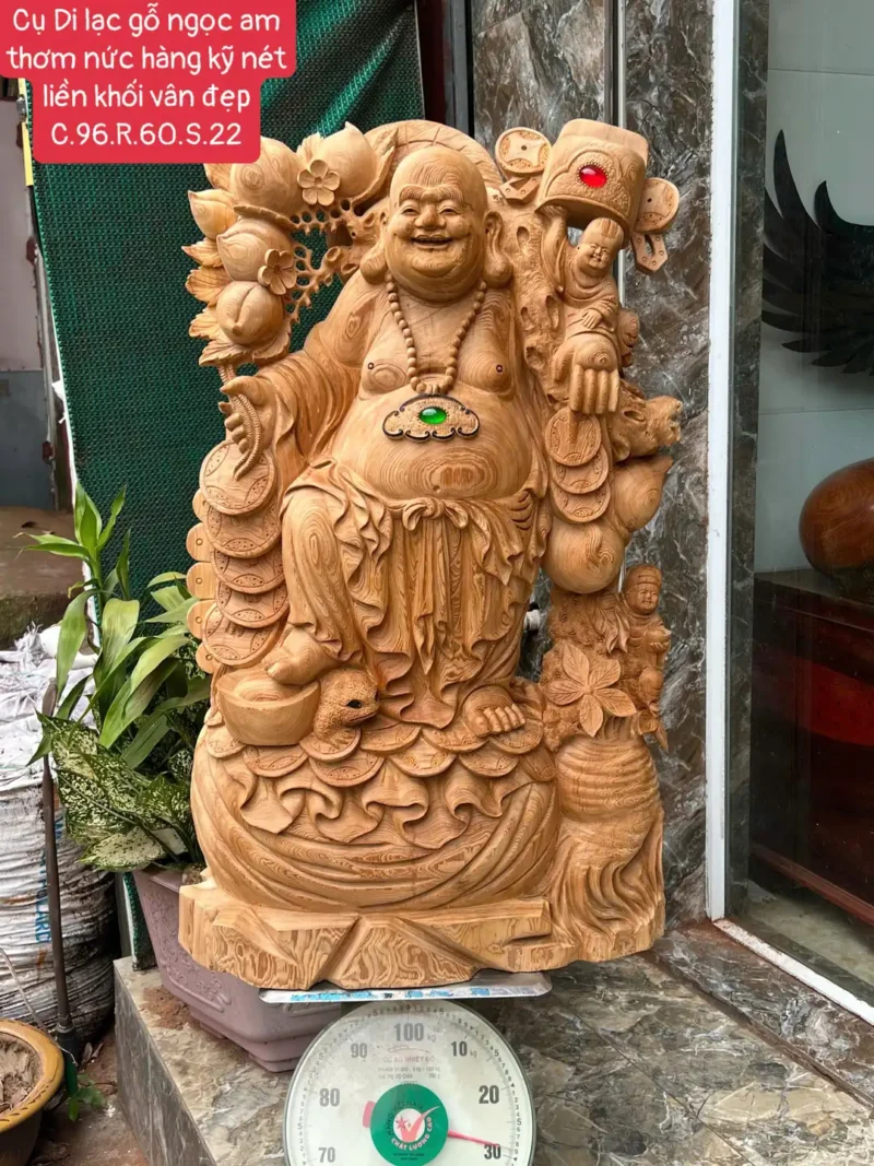 cu-di-lac-G5937-1 Tượng Cụ Di Lạc Gỗ Ngọc Am Thơm Nức Hàng Kỹ Nét Liền Khối G5937