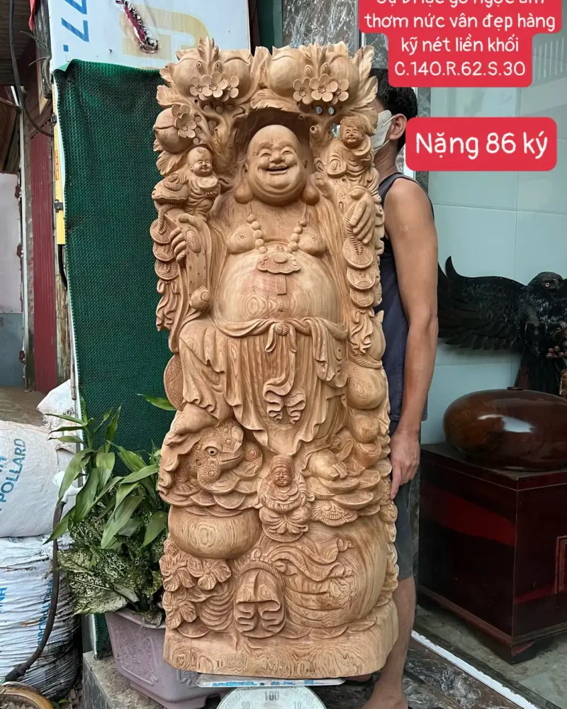 cu-di-lac-G6136-1 Tượng Cụ Di Lạc Gỗ Ngọc Am Thơm Nức To Vân Đẹp Hàng Kỹ Nét Liền Khối G6136