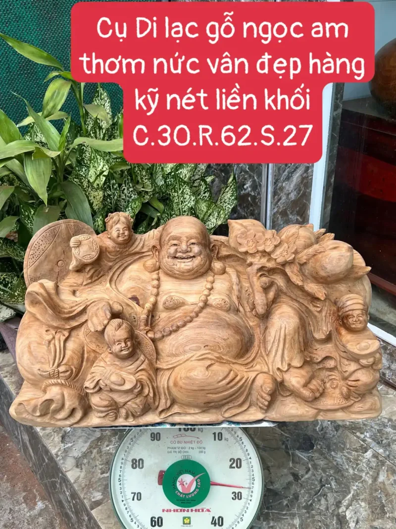 cu-di-lac-G6244-1 Tượng Cụ Di Lạc Gỗ Ngọc Am Thơm Nức Hàng Kỹ Nét Liền Khối G6244