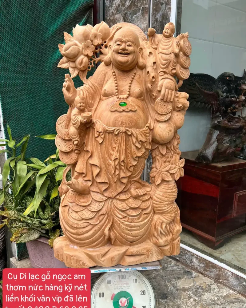 cu-di-lac-G6245-1 Tượng Cụ Di Lạc Gỗ Ngọc Am Thơm Nức Hàng Kỹ Nét Liền Khối G6245