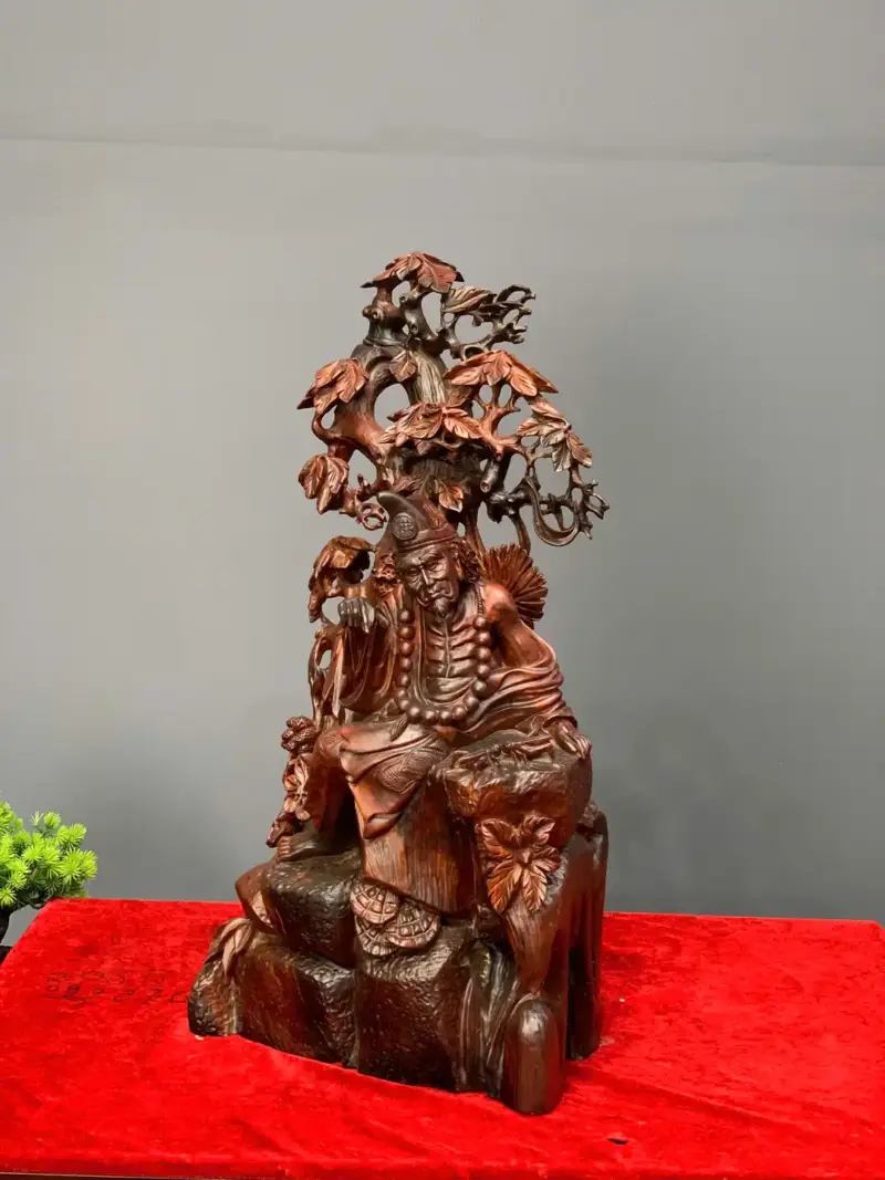 cu-te-cong-go-trac-o-G5571-1 Tượng Cụ Tế Công Gỗ Trắc Đỏ Đen Liền Khối G5571