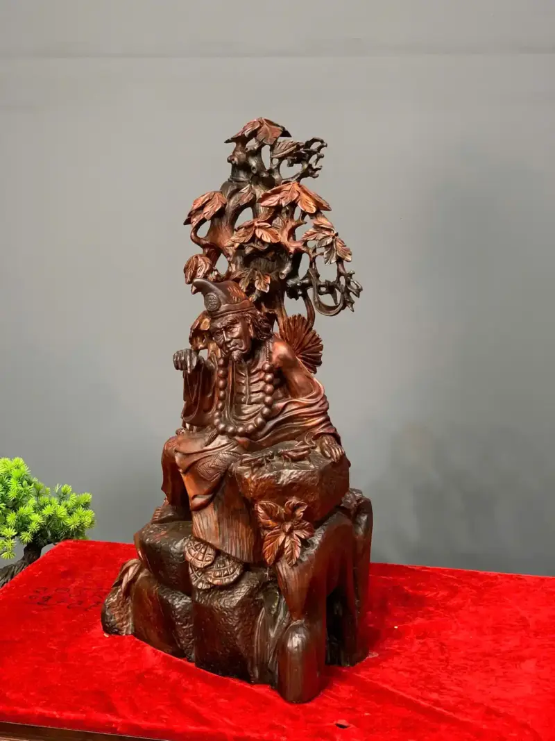 cu-te-cong-go-trac-o-G5571-2 Tượng Cụ Tế Công Gỗ Trắc Đỏ Đen Liền Khối G5571