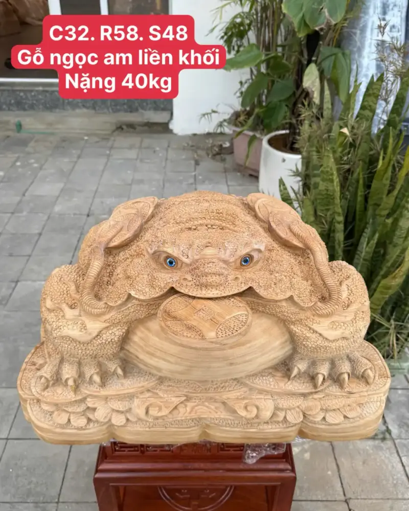 cu-thiem-thu-go-ngoc-am-G5668-1 Tượng Cụ Thiềm Thừ Gỗ Ngọc Am Liền Khối Hàng Nhiều Dầu Thơm Nức G5668