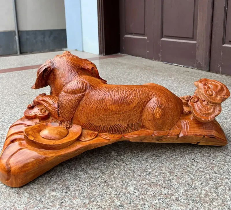 cun-nam-to-ep-go-huong-ta-G5816-3 Tượng Cún Nằm To Đẹp Gỗ Hương Ta Liền Khối G5816