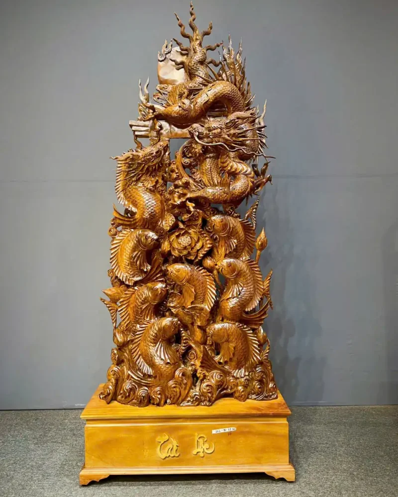 cuu-ngu-hoa-long-go-bach-xanh-G6263-1 Tượng Cửu Ngư Hóa Long Gỗ Bách Xanh Liền Khối G6263