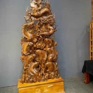 cuu-ngu-hoa-long-go-bach-xanh-G6263-2 Tượng Cửu Ngư Hóa Long Gỗ Bách Xanh Liền Khối G6263
