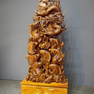 cuu-ngu-hoa-long-go-bach-xanh-G6263-3 Tượng Cửu Ngư Hóa Long Gỗ Bách Xanh Liền Khối G6263