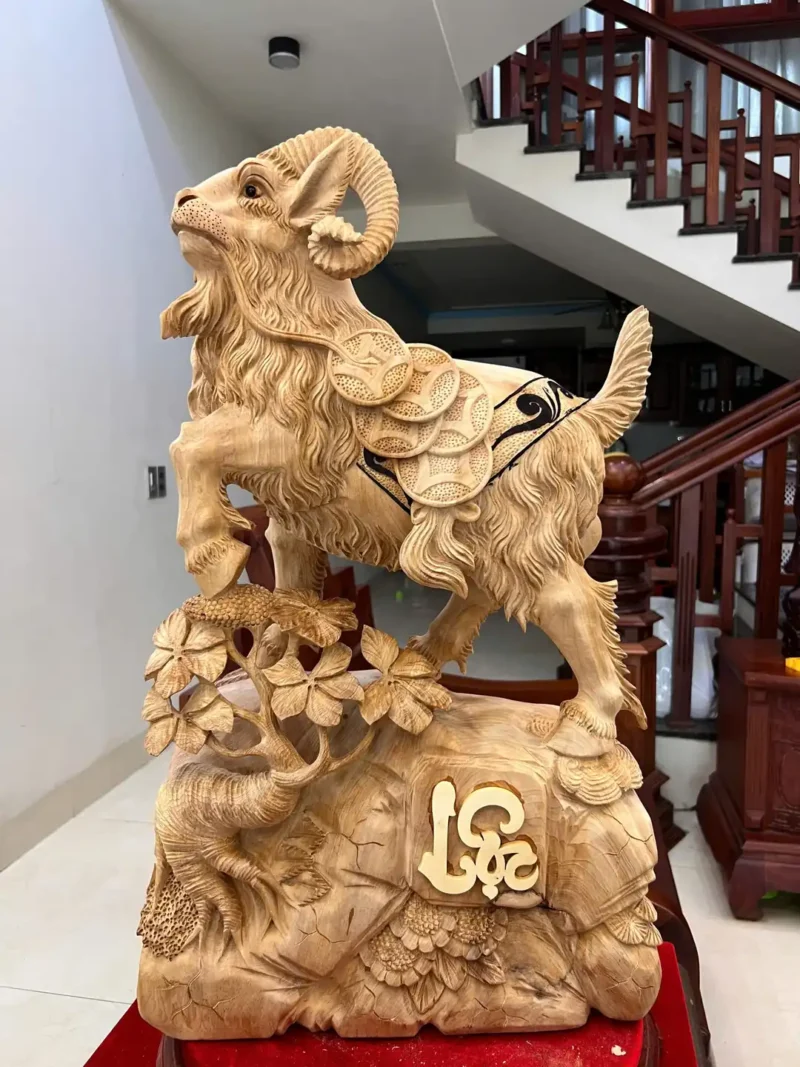 de-go-ngoc-G5909-2 Tượng Dê Gỗ Ngọc Am To Chất Nặng Thơm Có Sơn G5909