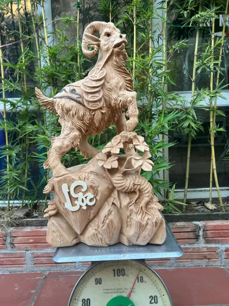 de-tai-loc-G6208-2 Tượng Dê Tài Lộc Gỗ Ngọc Am Thơm Hàng Đang Lên Tuyết Liền Khối G6208