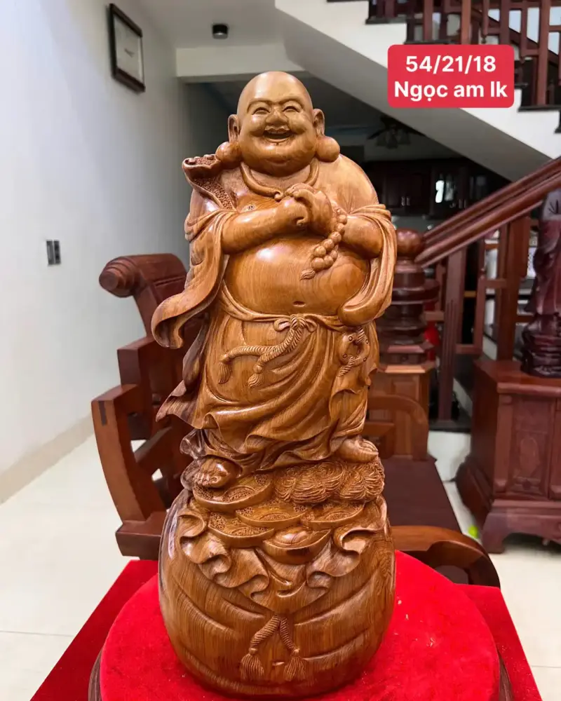 di-lac-chuc-G5573-1 Tượng Di Lặc Chúc Phúc Gỗ Ngọc Am Liền Khối Nhiều Vân Dầu G5573