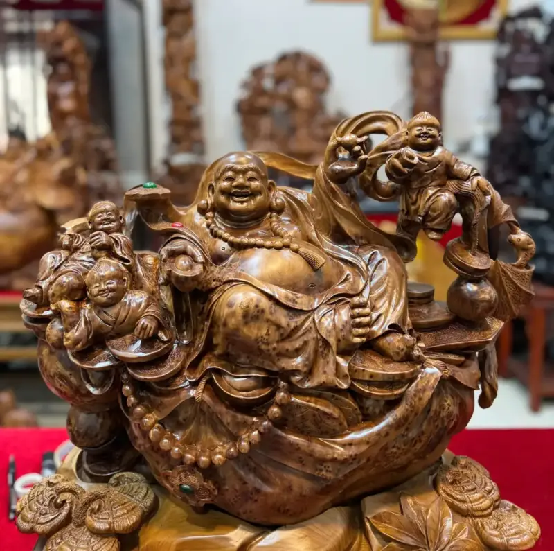 di-lac-ngoi-bao-tien-go-nu-ngoc-G5483-4 Tượng Di Lặc Ngồi Bao Tiền Gỗ Nu Ngọc Am Hàng Đẹp Liền Khối G5483
