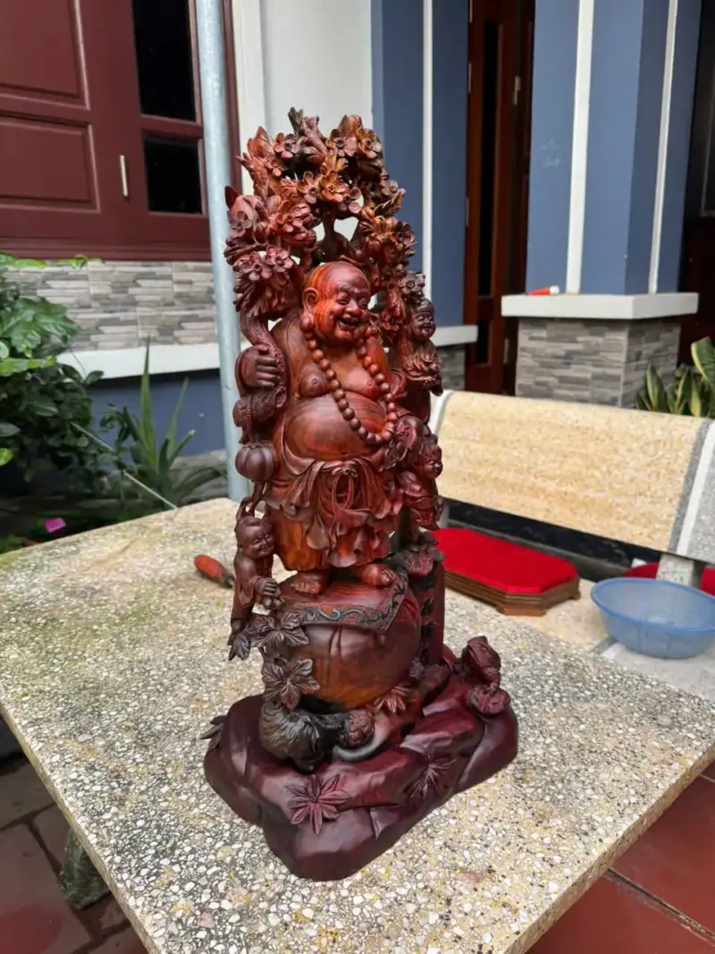 di-lac-tam-phuc-quay-ao-go-trac-lien-G5386-4 Tượng Di Lặc Tam Phúc Quẩy Đào Gỗ Trắc Liền Khối Hàng Kỹ Nét G5386