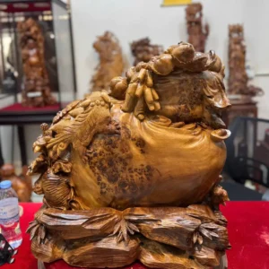 di-lac-tam-phuc-thuan-nghe-go-nu-ngoc-G6138-3 Tượng Di Lặc Tam Phúc Thuần Nghê Gỗ Nu Ngọc Am Hàng Đậm Dầu Thơm Liền Khối G6138
