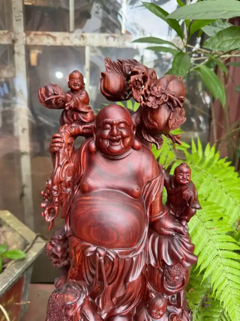 di-lac-ung-bao-tien-go-tu-an-G5318-3 Tượng Di Lặc Đứng Bao Tiền Gỗ Tử Đàn Liền Khối Hàng Đẹp G5318