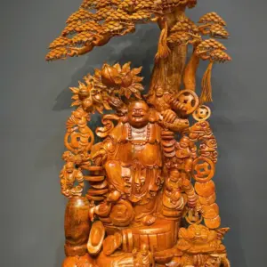 di-lac-ung-tung-go-huong-ta-G5422-2 Tượng Di Lặc Đứng Tùng Gỗ Hương Ta Liền Khối G5422