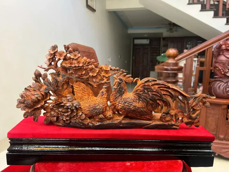 gia-inh-ga-G6399-2 Tượng Gia Đình Gà Gỗ Trắc Việt Liền Khối Hàng Nhỏ Để Bàn Nghệ Nhân Tắc Kê Có Sơn G6399