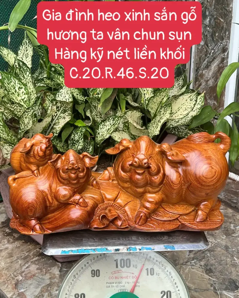 gia-inh-heo-G6355-1 Tượng Gia Đình Heo Gỗ Hương Ta Hàng Kỹ Nét Liền Khối G6355
