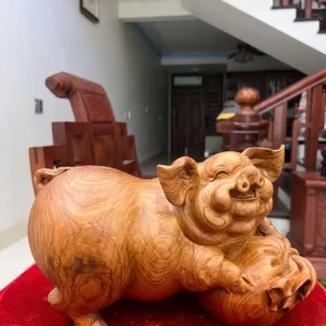 heo-nam-bao-G5825-2 Tượng Heo Nằm Bao Tiền Gỗ Hương Ta Liền Khối G5825