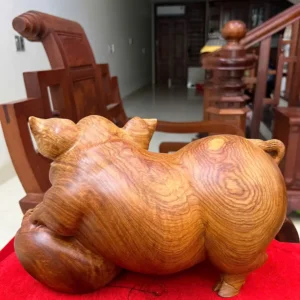 heo-nam-bao-G5825-5 Tượng Heo Nằm Bao Tiền Gỗ Hương Ta Liền Khối G5825