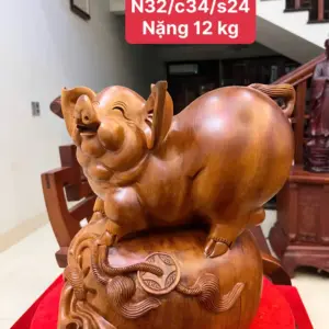 heo-nam-bao-tien-go-ngoc-am-G5147-1_Heo Nằm Bao Tiền Gỗ Ngọc Am Liền Khối Chất Nặng Giá 3.200 Triệu Kích Thước Cao 34cm, Ngang 32cm, Sâu 24cm Tượng Heo Nằm Bao Tiền Gỗ Ngọc Am Liền Khối Chất Nặng G5147