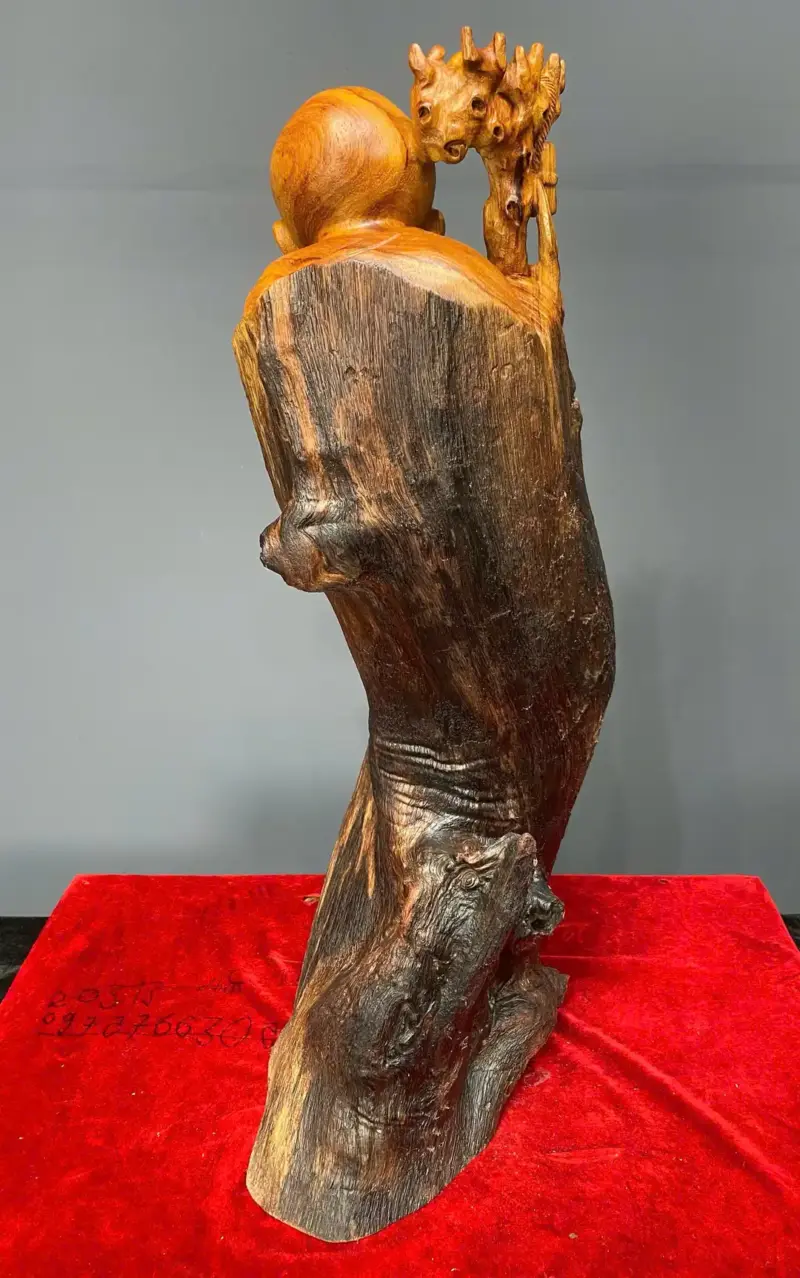 la-han-truong-mi-go-huong-ta-G5423-5 Tượng La Hán Trường Mi Gỗ Hương Ta Liền Khối G5423