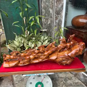 ma-ao-thanh-G5690-4 Tượng Mã Đáo Thành Công Gỗ Sưa Đỏ Tía Hàng Kỹ Nét Liền Khối G5690