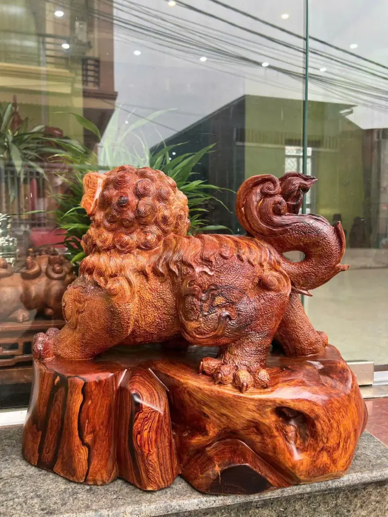 nghe-tai-loc-G6093-1 Tượng Nghê Tài Lộc Cẩm Hàng Đục Kỹ Sắc Nét Tặng Kèm Kỷ G6093
