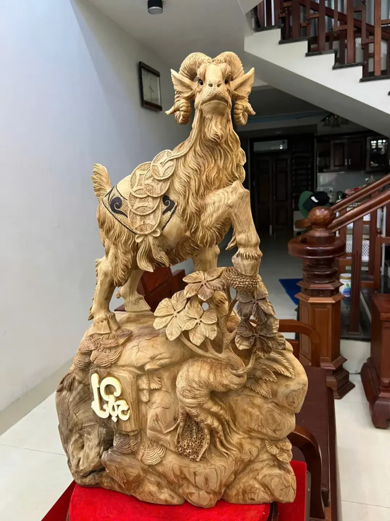 nhat-de-go-G6441-2 Tượng Nhất Dê Gỗ Ngọc Am Hàng To Nặng Liền Khối Có Sơn G6441
